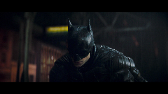 220301172241-robert-pattinson-is-the-batman-00001617-live-video