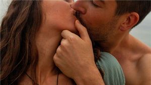 International-Kissing-Day